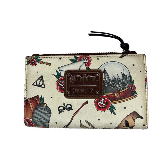 Loungefly Harry Potter Wallet - Picture 1 of 4